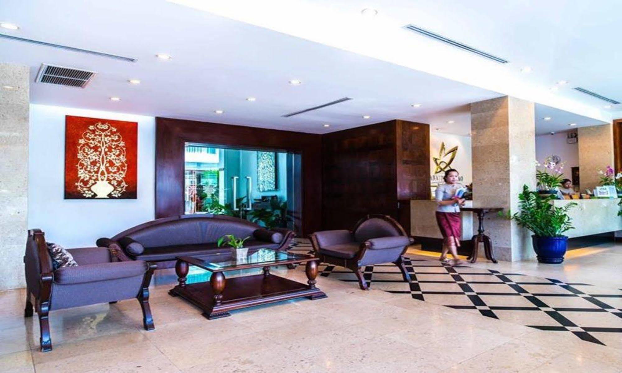 Sabaidee@Lao Hotel Виентиане Екстериор снимка