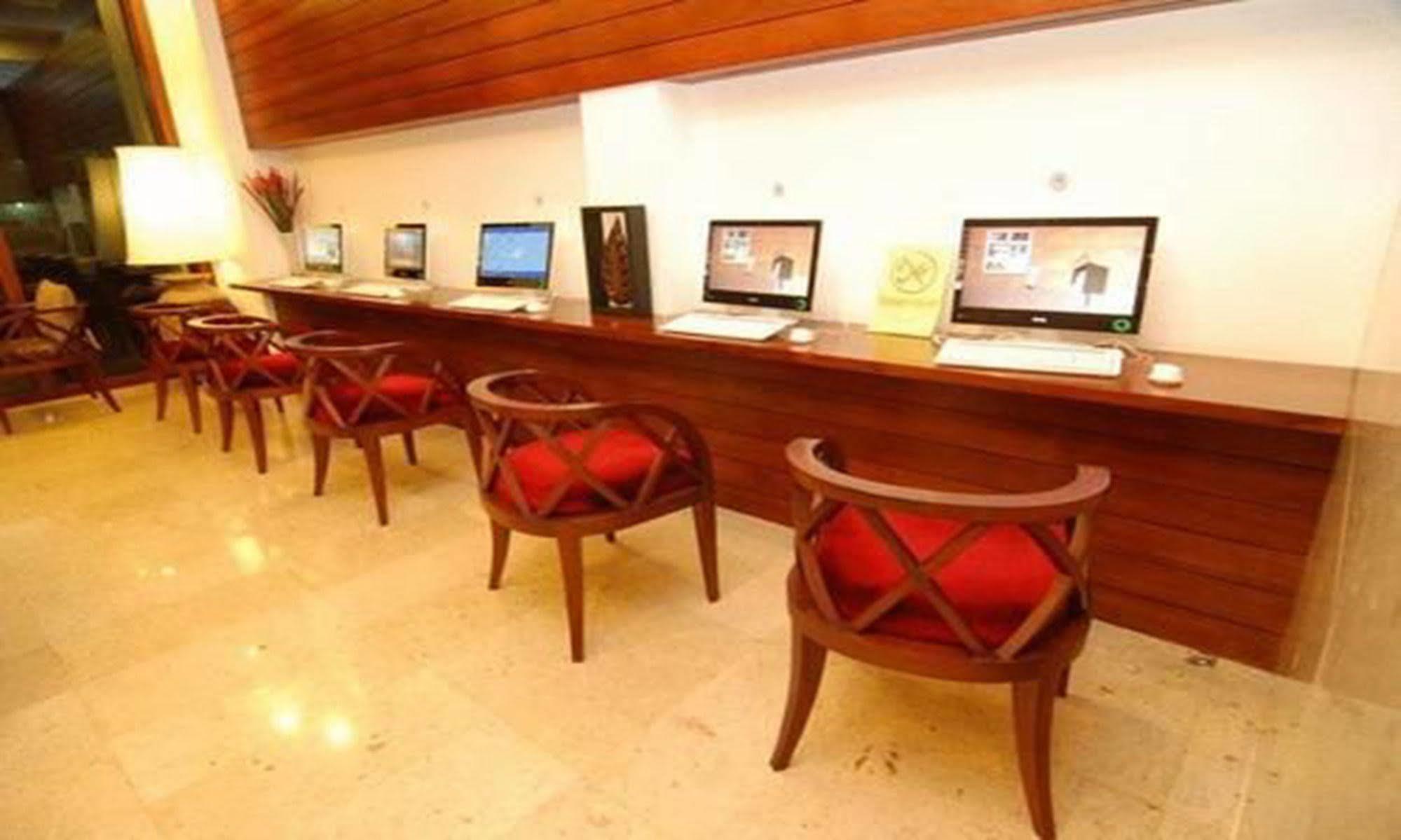Sabaidee@Lao Hotel Виентиане Екстериор снимка